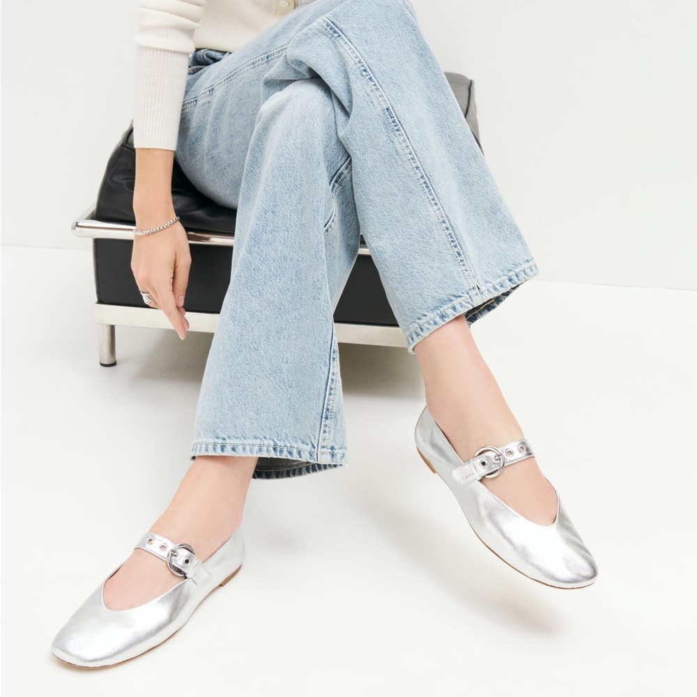 Bethany silver flats